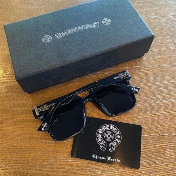 Chrome hearts Black sunglasses - Picture 7 of 9